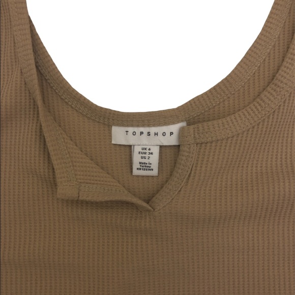 Topshop Notch Crop Tanktop - Picture 2 of 2